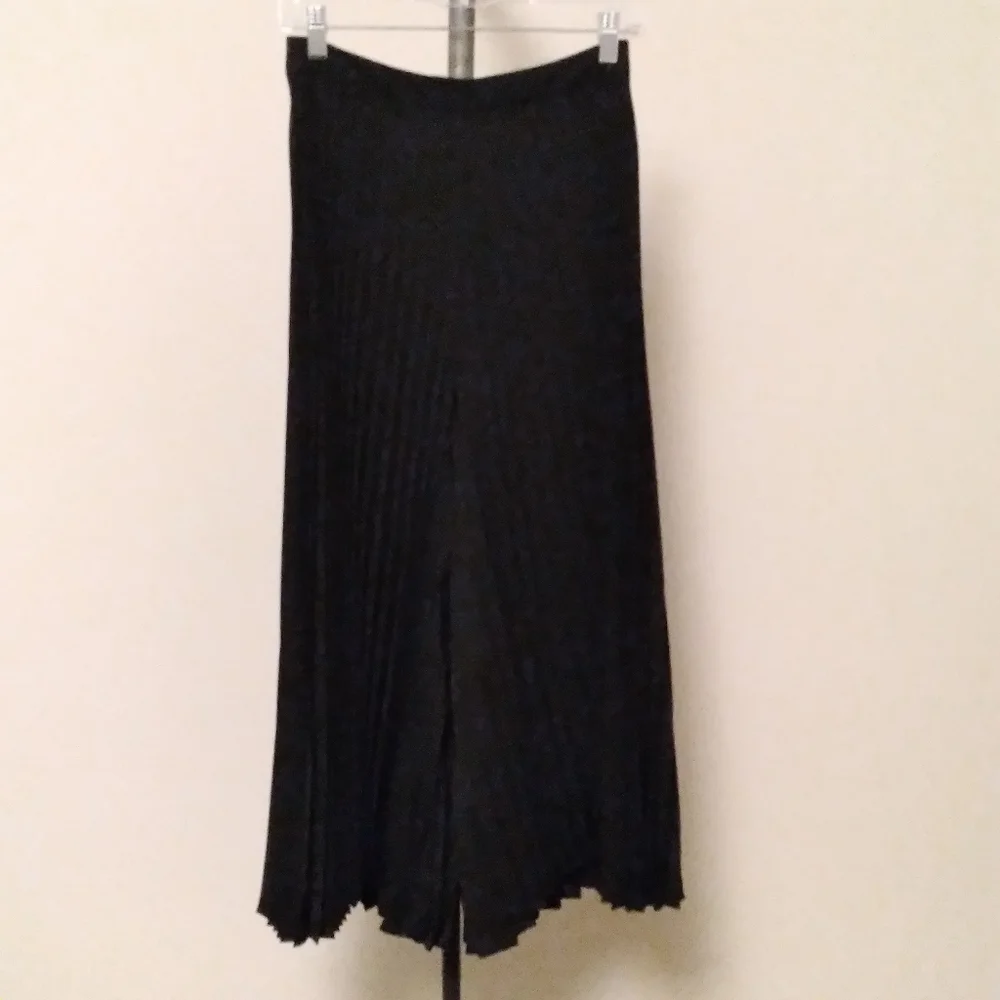 NWT - ZIMMERMANN Black Fanned Pants Wide-leg Cropped Pants, size 4 - Picture 3 of 14